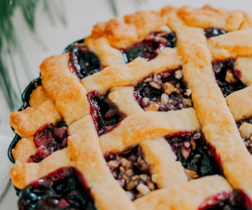 How to bake the perfect blackberry pie