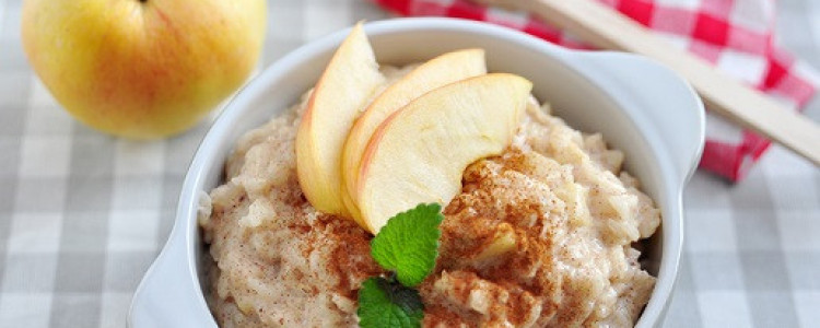 Traditional Baked Rice Pudding with Apple and Sultanas